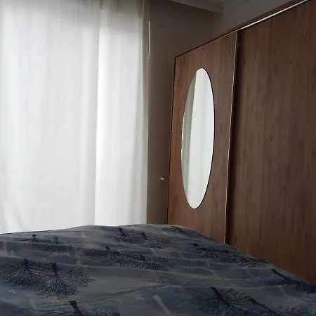 Yuksel Apartmani4 Apartman *